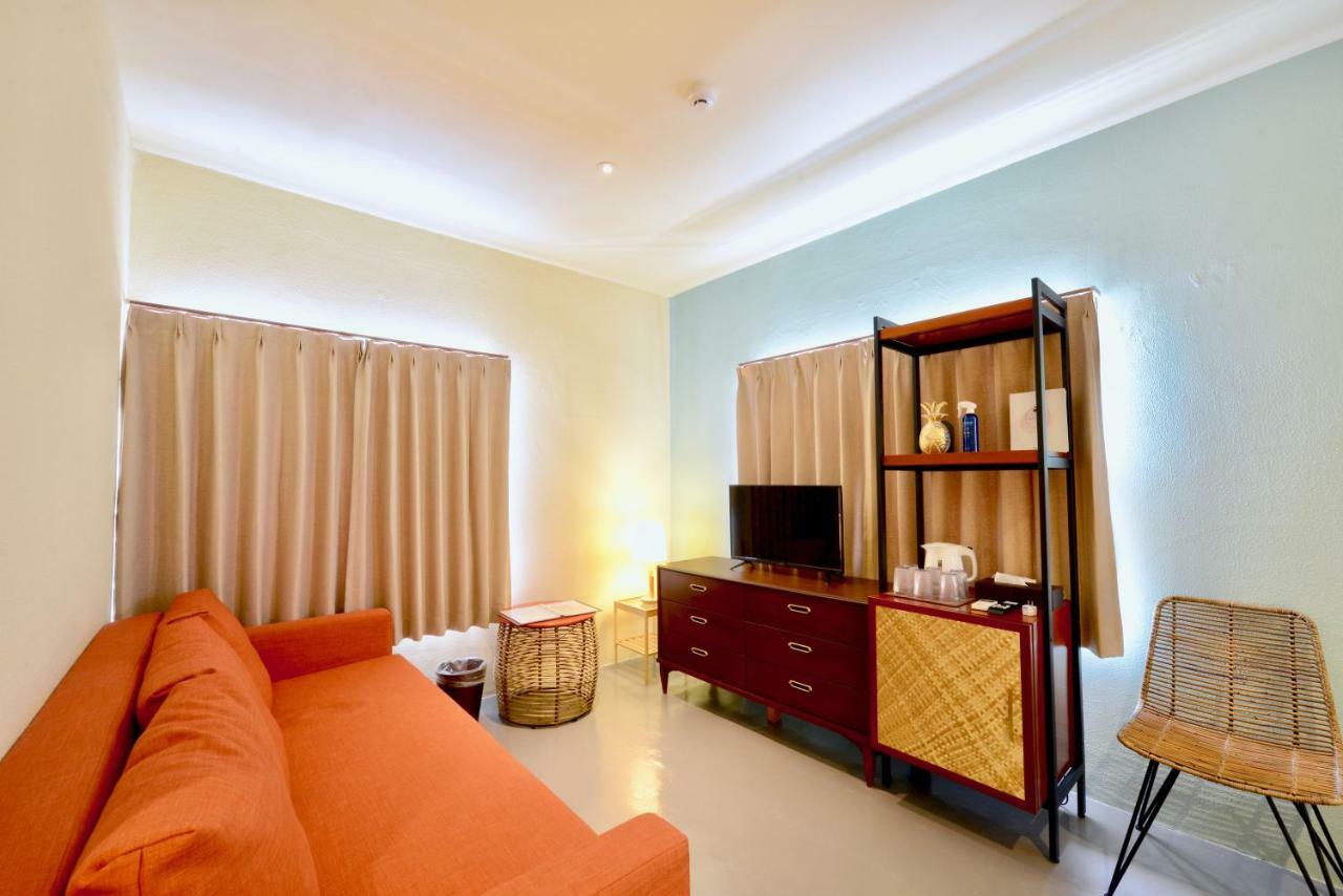 Adan Hotel Наґо Екстер'єр фото